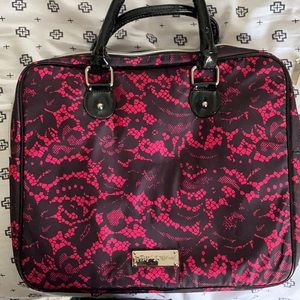 Betsey Johnson padded laptop case